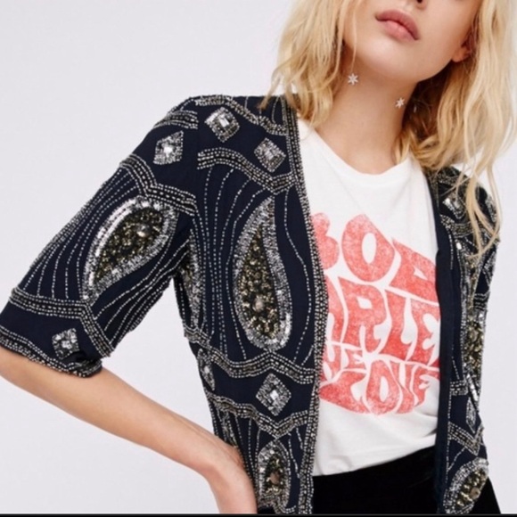 NWT Free people GORGEOUS Cropped Sequin Jacket- Navy -Med - Picture 2 of 7